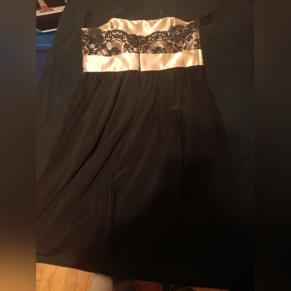 Sexy min dress - Picture 3 of 3